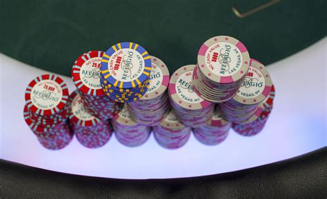 world poker tour clay chips